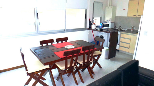 Exc. Depto 3 Amb, Todo Los Servicios, En Venta Villa Gesell