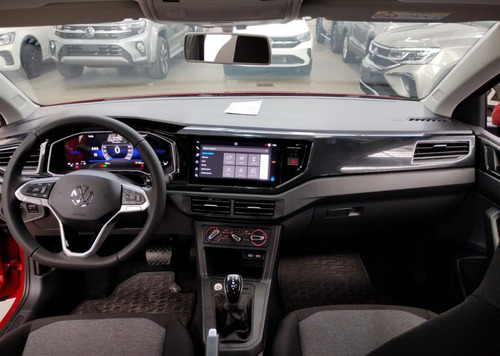 Volkswagen Polo Comfortline 170 Tsi At