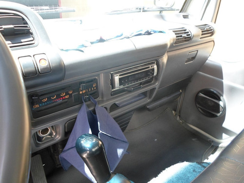 Chevrolet Nhr Furgon