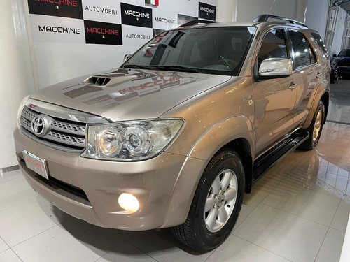Toyota SW4 3.0 I Srv At C/cuero 4x4 (2009)