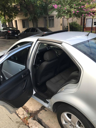 Volkswagen Bora 2.0 Trendline 115cv 2011