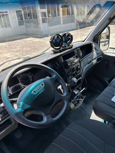 Iveco Daily Chasis 3.0 35S14 3450 Cab. Simples 2P