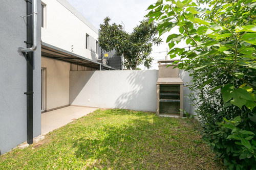 Venta Duplex Casa C/ Patio Cochera - Permuta