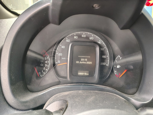 Fiat Uno 1.0 EVO ATTRACTIVE 8V FLEX 4P MANUAL