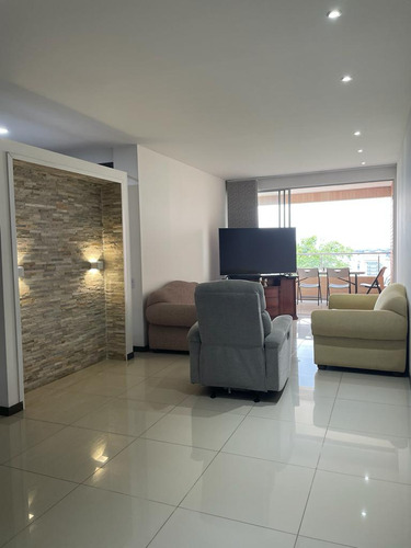 Venta De Apartamento De 123mt2 En Los Cristales, Oeste De Cali 11162.a