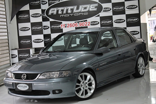 Chevrolet Vectra 2.2 Challenge 4p