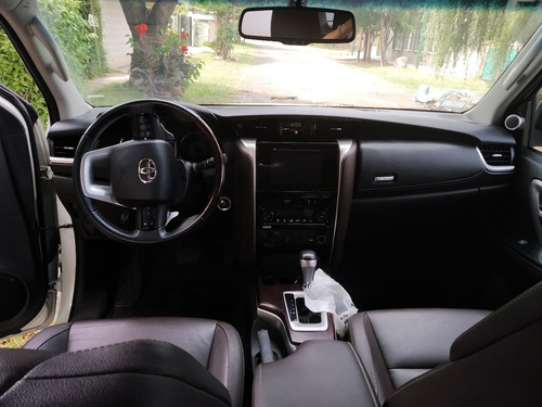 Toyota Hilux Sw4