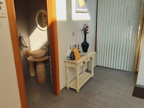 Casa De Lujo, Condominio Santa Teresita De Lisieux
