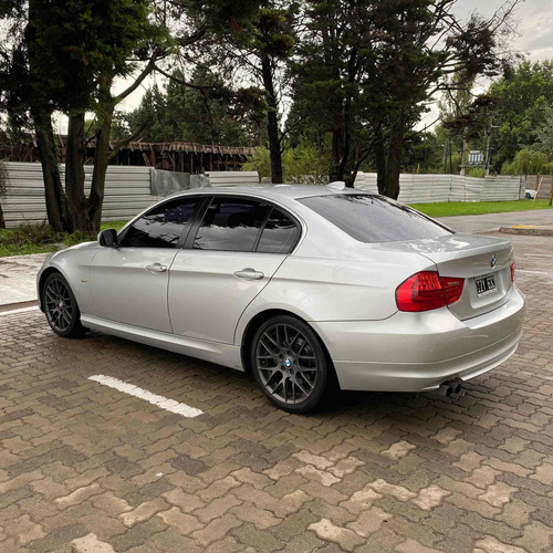 Bmw Serie 3 2.5 325i Sedan Executive 2010