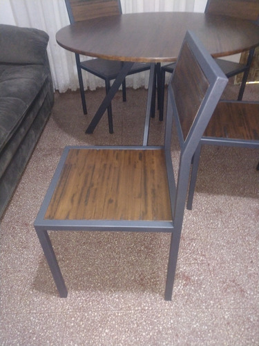 Imagen 2 de 5 de Silla Juego Comedor En Hierro Y Madera Tipo Industrial