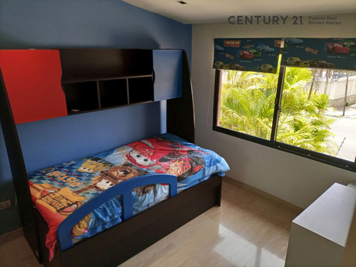 Imagen 10 de 14 de Se Ofrece Villa Automatizada En C.r. Villas Paraguachi