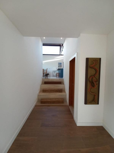 Imagem 4 de 4 de Livia Machado Imóveis Vende Excelente Casa Em Condomínio, Com 286m², Em Vila Velha - 1831