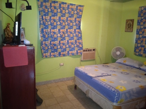 Imagen 6 de 9 de Comoda Casa En Alquiler