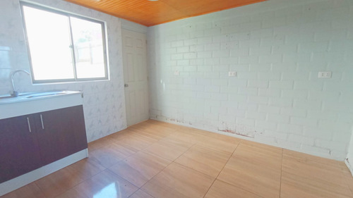 Crisol Hermosa Casa, Amplia, 4 Dormitorios, Living, Cocina