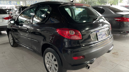 Peugeot 207 1.6 Xt 2010