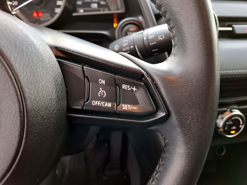 Mazda CX-3 R MT 2.0