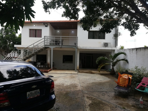 Casa En Venta En Cumbres Del Manzano. Barquisimeto. Lara.nv