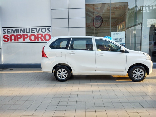 Imagen 4 de 15 de Toyota Avanza 2017 1.5 Cargo Mt