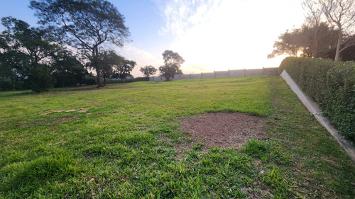 Terreno Com Vista Deslumbrante No Condomínio Fazenda Dona Carolina Itatiba-sp
