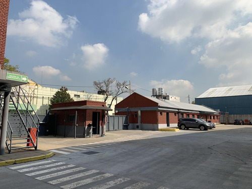 Imagen 12 de 18 de Depósito - V.maipu