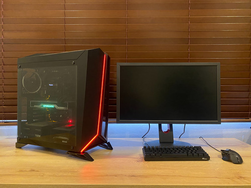 Torre De Pc Para Juegos + Monitor 144hz + Teclado Y Mouse 