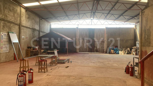 Bodega En Renta, Col. Lazaro Cardenas, Coatzacoalcos, Veracruz.