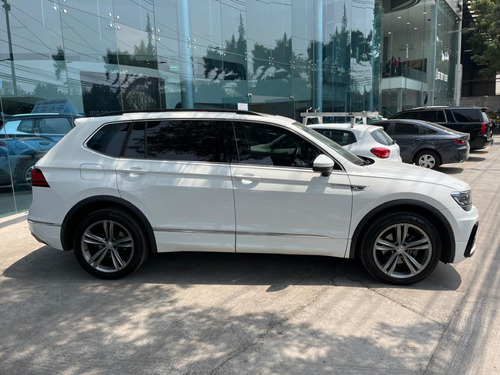 Volkswagen Tiguan 1.4 R-line