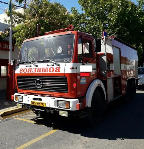 Mercedes Benz 2232 Permuto, Financio, Autobomba Cisterna 6x4