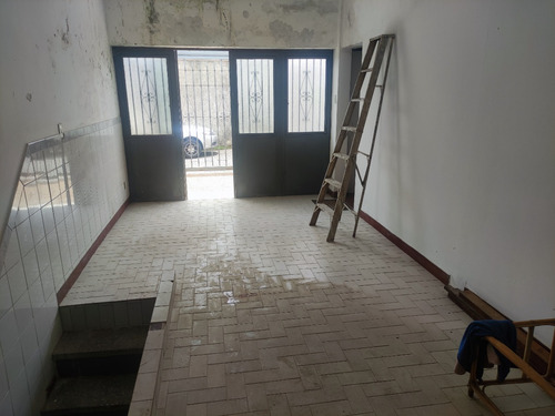 Venta/ Casa/ 332terreno-125,60construccion/ 5h-3b
