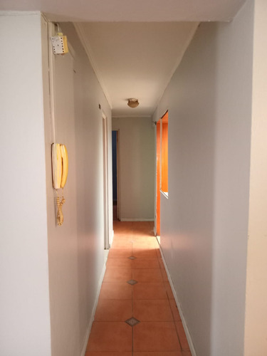 Sólida Casa En Comuna De El Bosque A Metros De Gran Avenida