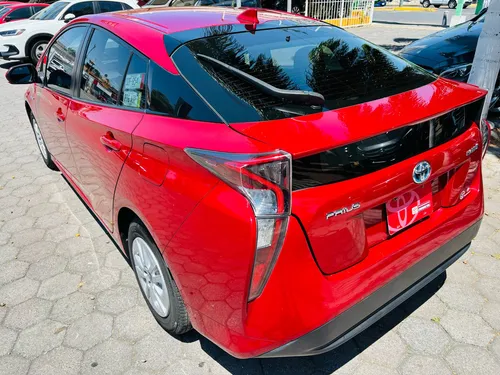 Toyota Prius 1.8 Premium Cvt