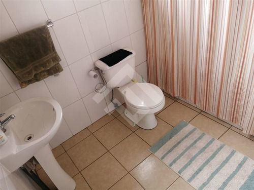Imagen 18 de 23 de Casa En Venta De 2 Dorm. En La Florida