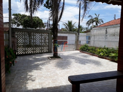 Imagem 6 de 30 de Ref 8189 Linda Casa Em Mongaguá Prox. Da Praia De Vera Cruz ( Um Quarteirão) Com 4 Quartos E Garagem Para 3 Carros! Não Aceita Permuta - 8189
