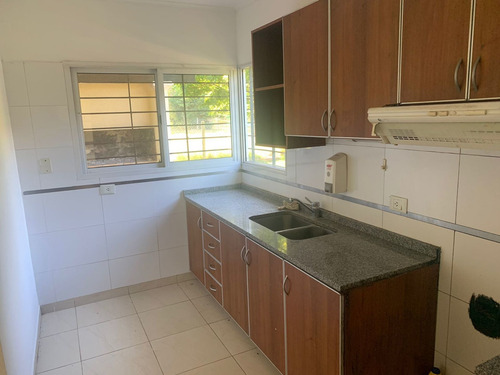 Imagen 11 de 27 de Venta Casa De 3 Dormitorios Con Pileta