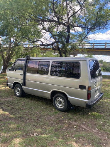 Imagen 4 de 16 de Toyota Hiace 1987 2.4 Hiace 15 Pas