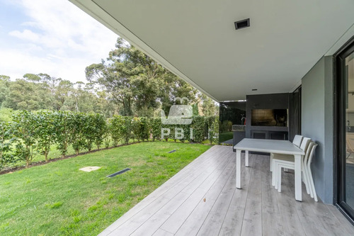 Apartamento En Venta En Solanas Country, Punta Ballena. - Crystal View - Ref : Pbi14795