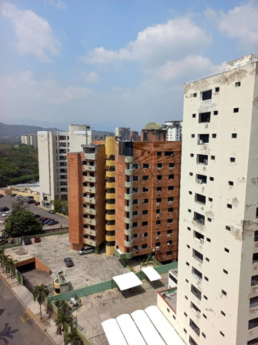 Imagen 2 de 26 de Vendo Apartamento 98m2. Los Mangos. Julio 2022 - Sandra Niño