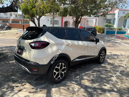 Renault Captur 2.0 Intens Automática