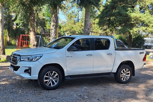 Toyota Hilux Pick-Up 2.8 Cd Srx 177cv 4x4 At
