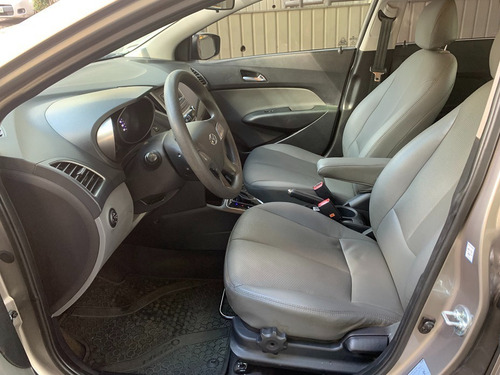 Imagem 5 de 9 de Hyundai Hb20s