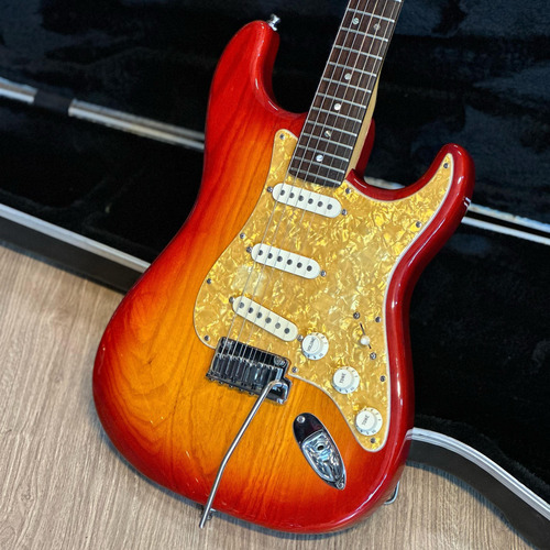 Guitarra Fender Stratocaster Deluxe Ash 2008 -maismusika Destro Sienna Burst Rosewood (Usado)