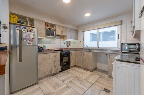 Semipiso 3 Ambientes Al Frente Con Gran Balcón, Terraza Y Pileta