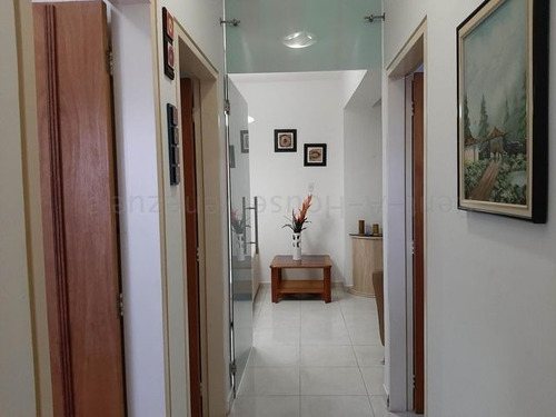 Imagen 7 de 22 de Gustavo Zavala Rentahouse 22-6782