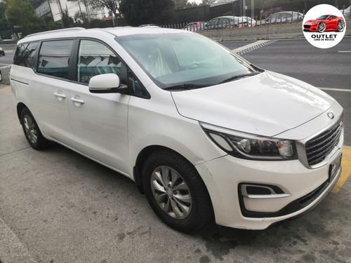 Kia Sedona 2.0 Lx At