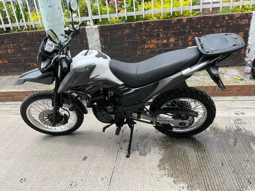 Akt Ttr 200 Modelo 2018 Soat 15-11/2025 Tecno 30-10/2025 L