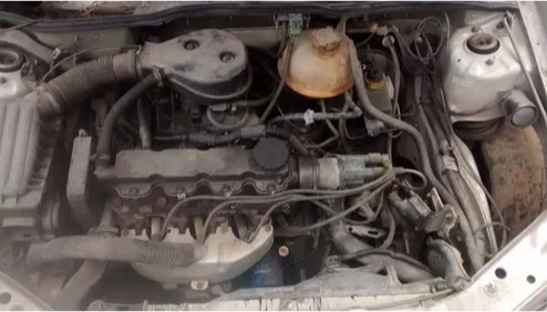Imagem 3 de 6 de Sucata Corsa 1996 (p/ Retirada De Peças).