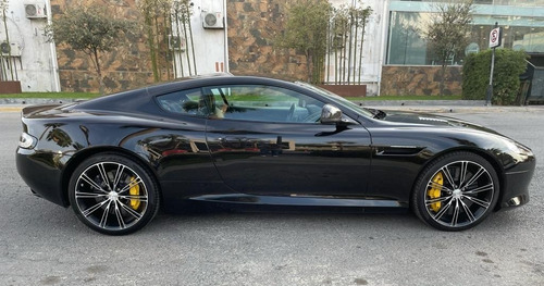 Imagen 9 de 13 de Aston Martin Db9 Carbon