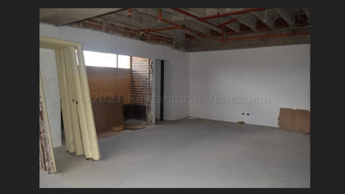 Imagen 8 de 13 de Zuleima González 0424-2832200 Oficina En Venta En La Castellana #21-17362
