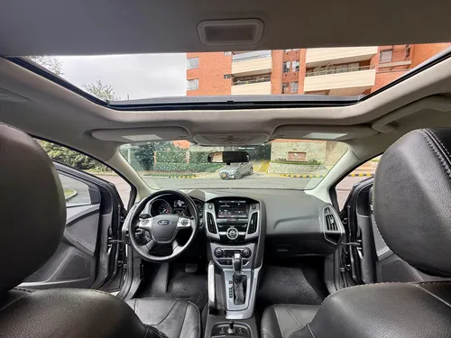 Ford Focus 2.0 Titanium At