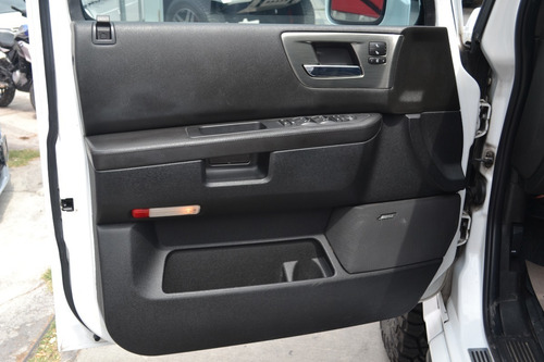 Imagen 11 de 12 de Hummer H2 2009